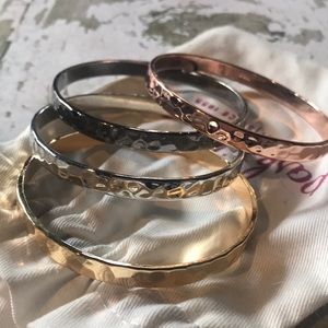 Bangle set